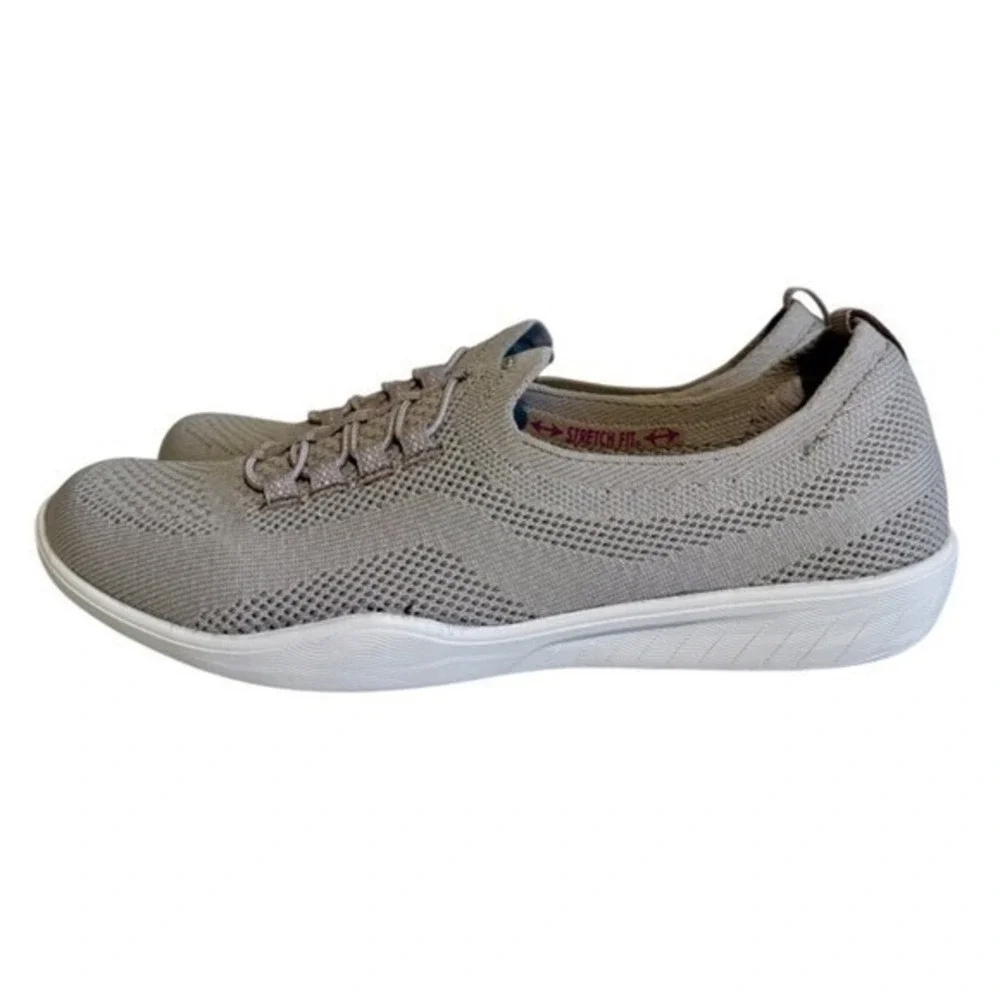 Skechers Slip On Sneakers Memory Foam Walking Shoes Travel Comfort Sketchers 7.5